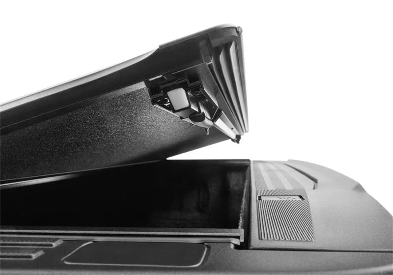 BAK 21-22 Ford F-150 (Incl. 2022 Lightning) BAKFlip MX4 5.7ft Bed Cover - Matte Finish - Additional View 8