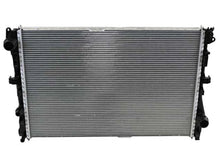 Load image into Gallery viewer, BEHR Radiator CR 2100 000P