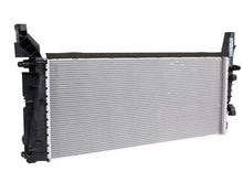 Load image into Gallery viewer, BEHR Radiator CR 2319 000P - Main Product View
