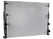 Load image into Gallery viewer, BEHR Radiator CR 2630 000P - Main Product View