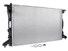 Load image into Gallery viewer, BEHR Radiator CR 960 000S - Main Product View