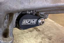 Load image into Gallery viewer, B&amp;M Fits GM TH350, TH350c, Powerglide, Muncie M-20, and Aisin AY6 - Side View