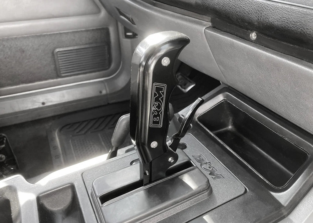 B&M Fits all TJ Wrangler, 1987-1996 XJ Cherokee and 1987-1992 MJ Comanche - Installation View