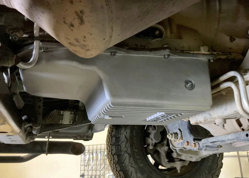 B&M Hi-Tek Deep Heavy Duty Transmission Pan - Additional View 5