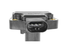 Load image into Gallery viewer, BMW Engine Oil Level Sensor 12-61-7-607-909 - Side View