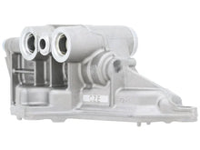 Load image into Gallery viewer, BMW Engine Oil Thermostat 11-42-7-637-052 - Main Product View