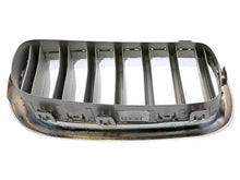 Load image into Gallery viewer, BMW Grille 51-11-7-303-107 - Side View