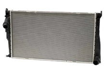 Load image into Gallery viewer, BMW Radiator 17-11-7-547-059