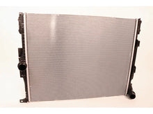 Load image into Gallery viewer, BMW Radiator 17-11-8-482-622
