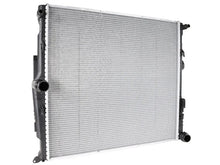 Load image into Gallery viewer, BMW Radiator 17-11-8-623-366 - Main Product View