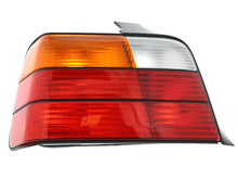 Load image into Gallery viewer, BMW Taillight 63-21-1-393-431 - Main Product View