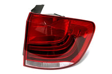 Load image into Gallery viewer, BMW Taillight 63-21-2-990-112