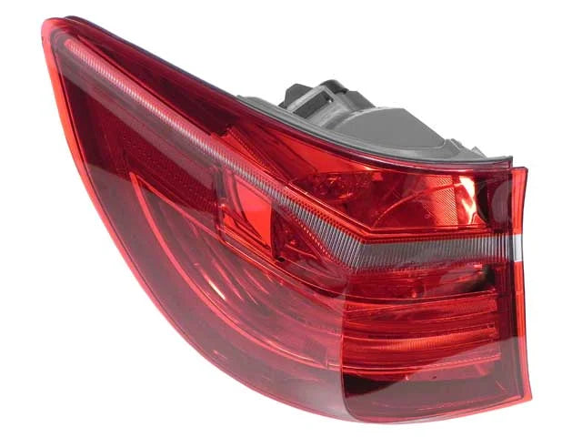 BMW Taillight 63-21-7-220-241 - Main Product View