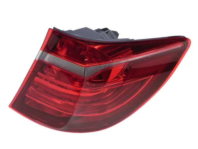 BMW Taillight 63-21-7-220-242 - Main Product View