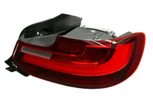 Load image into Gallery viewer, BMW Taillight 63-21-7-295-428