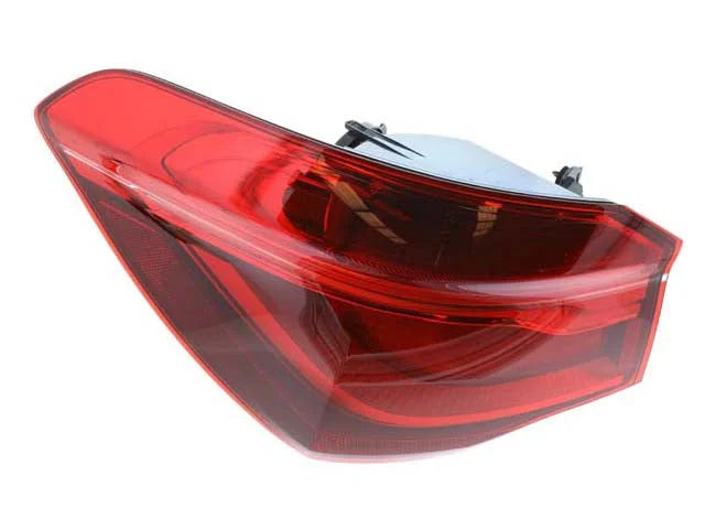 BMW Taillight 63-21-7-488-543 - Main Product View