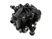 Load image into Gallery viewer, BMW Thermostat 11-53-7-644-811 - Main Product View