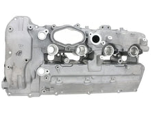 Load image into Gallery viewer, BMW Valve Cover 11-12-7-636-612 - Side View