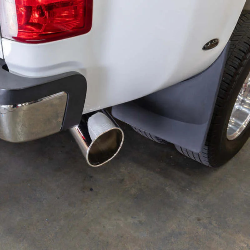 Banks Power 11-16 Chevrolet 2500/3500 (Excl 2016) 6.6L Diesel 5in SS Monster Exhaust w/ Chrome Tip - Side View
