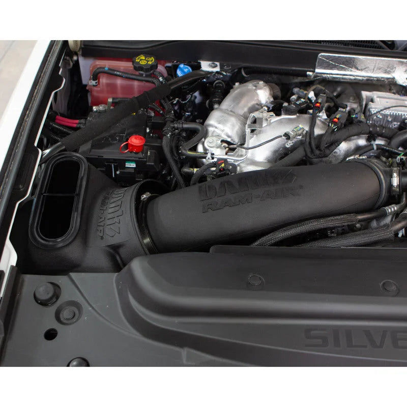 Banks Power 17-19 Chevy/GMC 2500 L5P 6.6L Ram-Air Intake System - Back View