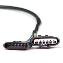 Load image into Gallery viewer, Banks Power Pedal Monster Kit (Stand-Alone) - Molex MX64 - 6 Way - Use w/Phone - Installation View