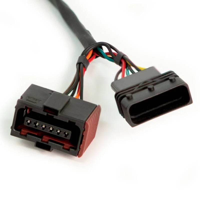 Banks Power Pedal Monster Kit TE Connectivity MT2 6 Way With iDash Data Pro - Side View