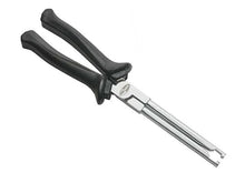 Load image into Gallery viewer, Baum Tools Pliers B0932