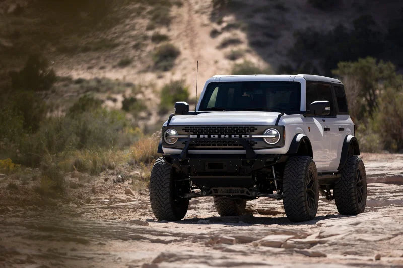 Belltech 2021+ Ford Bronco 4in-7.5in Lift Kit - Side View