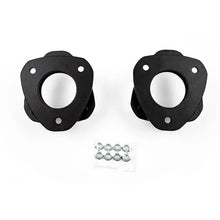 Load image into Gallery viewer, Belltech LEVELING SPACER 3/4inch 99-06 GM 1500 FRONT - Side View