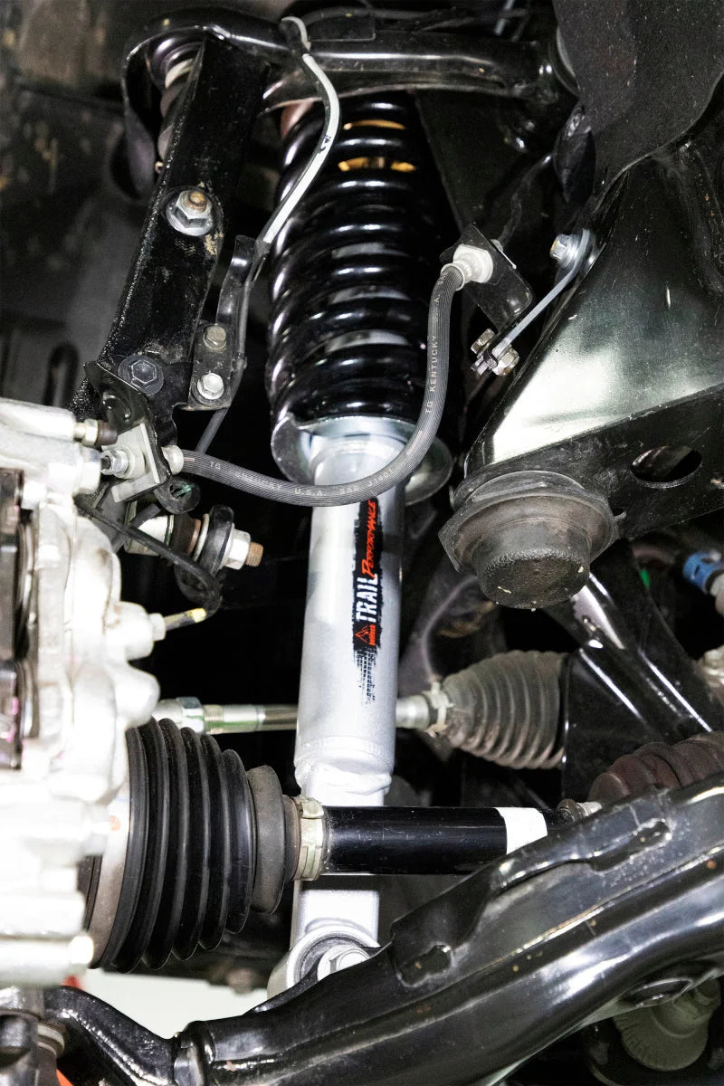 Belltech Trail Performance Lifting Strut 16-20 Toyota Tacoma 4WD 4-6IN - Front - Installation View