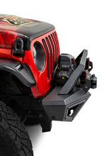 Load image into Gallery viewer, Bestop Granite Series(TM) Front Bumper 44960-01 fits 2018-2022 Jeep Gladiator / Wrangler - Detail View