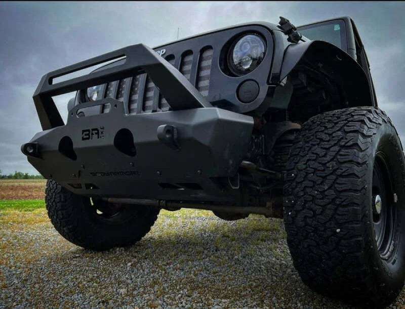 Body Armor 4x4 07-22 Jeep Wrangler JK/JL & Gladiator JT Orion Stubby Front Bumper - Installation View