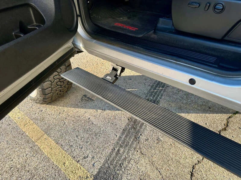 Body Armor 4x4 14-18 GM Silverado/Sierra 1500/2500/3500 (Gas Only) E-Power Board Steps - Black - Back View