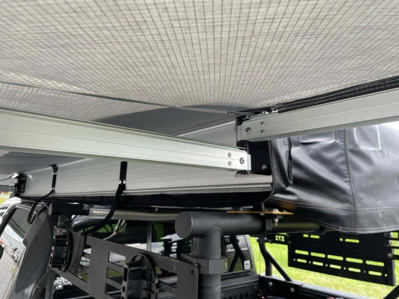 Body Armor 4x4 Sky Ridge 180XL w/ Mounting Brackets - Side View