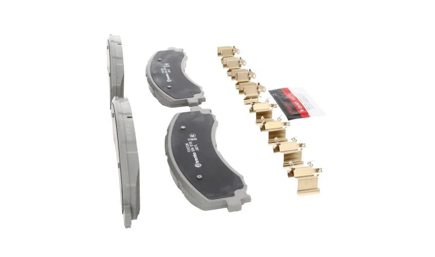 Brembo OE 2023 Ford Bronco/Expedition/21-23 F-150 PRIME Ceramic Brake Pad - Front - Installation View
