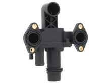 Load image into Gallery viewer, Britpart Coolant Flange LR073372RBP - Main Product View