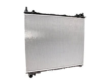 Load image into Gallery viewer, Britpart Radiator LR162110BP