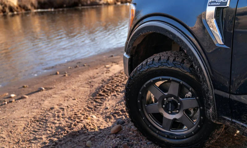 Bushwacker 09-14 Ford F-150 Styleside OE Style Flares 4pc 67.0/78.8/97.4in Bed - Black - Side View