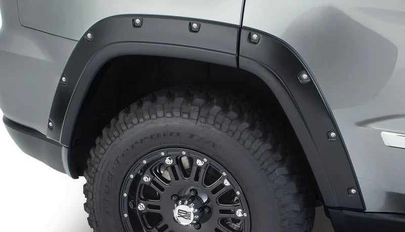 Bushwacker 11-18 Jeep Grand Cherokee Pocket Style Flares 2pc Does Not Fit SRT8 - Black - Side View