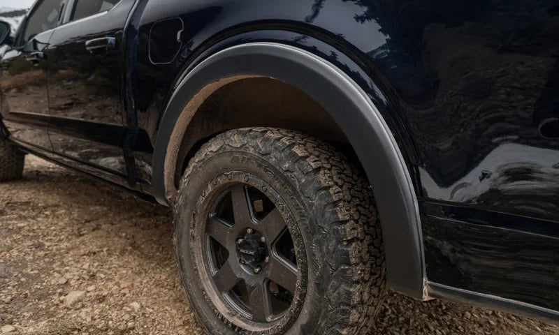 Bushwacker 17-18 Ford F-250 Super Duty OE Style Flares 2pc - Black - Detail View