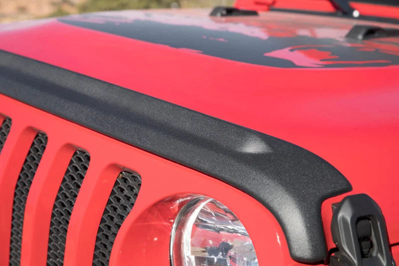 Bushwacker 18-19 Jeep Wrangler Rubicon/Sport//Unlimited/Sport S Hood Stone Guard- Black - Side View