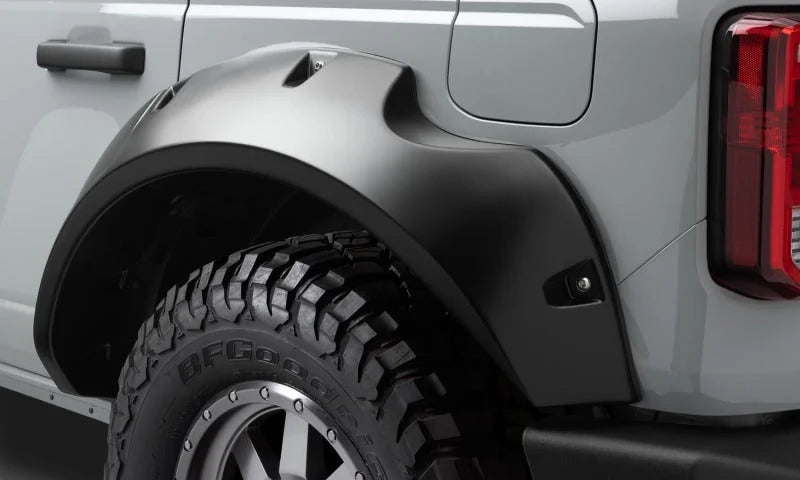 Bushwacker 2021+ Ford Bronco 4-Door Pocket Style Flares 4pc - Black - Side View