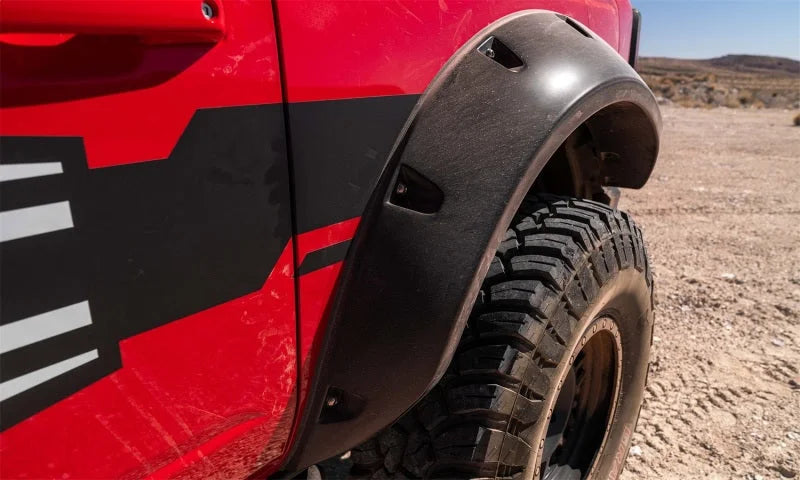 Bushwacker 21-22 Ford Bronco (2 Door) Pocket Style Fender Flares - 4pc Smooth - Installation View