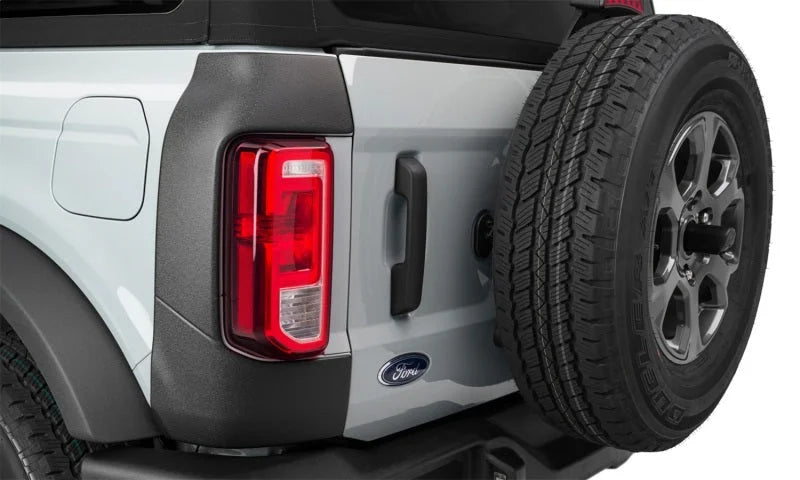 Bushwacker 21-22 Ford Bronco (2/4 Door) Trail Armor Rear Corner (2pc Rear) - Tex. Black - Main Product View