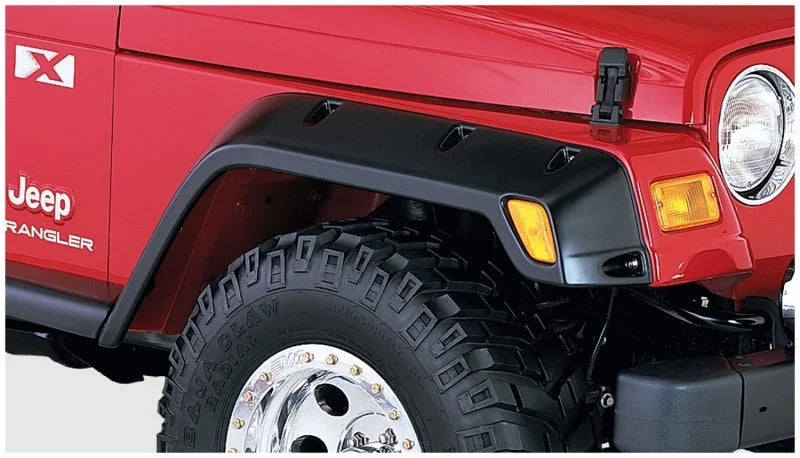 Bushwacker 97-06 Jeep TJ Pocket Style Flares 4pc - Black - Installation View