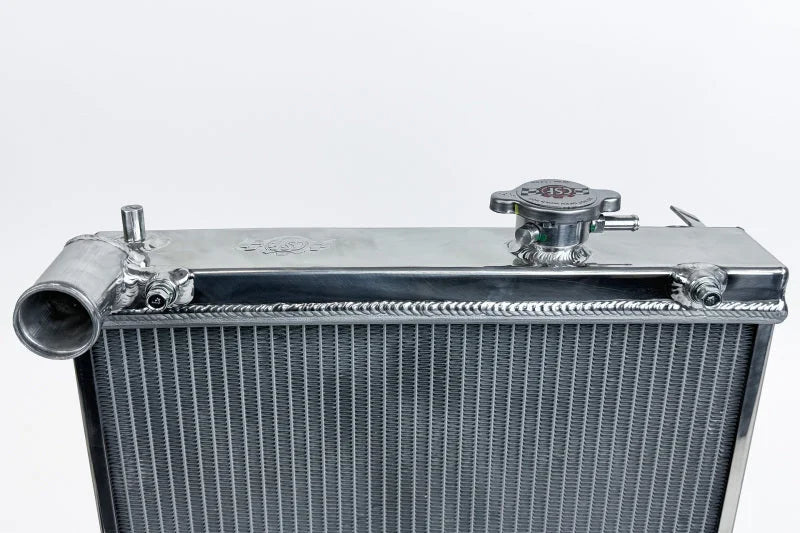 CSF 03-07 Mitsubishi Lancer EVO 7/8/9 1/2 Size Radiator - Polished - Side View