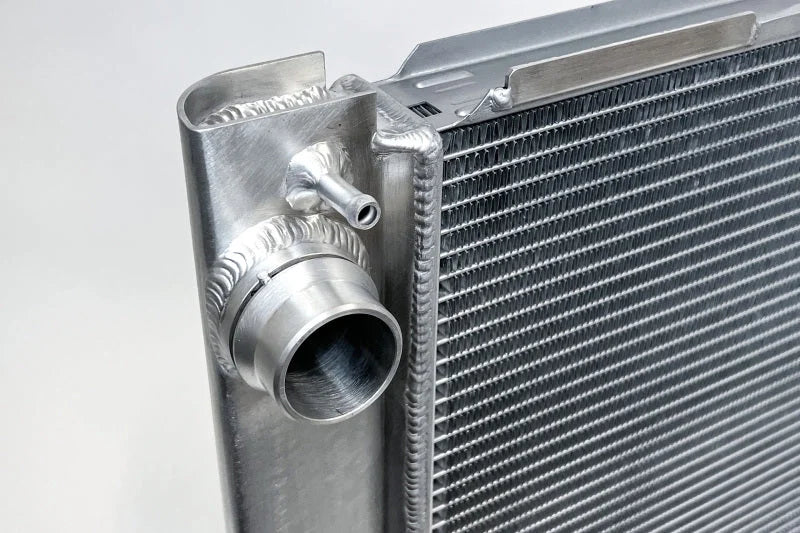 CSF 06-10 BMW E60 M5 / 06-10 BMW E63/E64 M6 Aluminum High-Performance Radiator - Back View