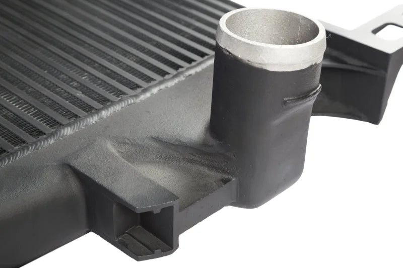 CSF 08-10 Ford Super Duty 6.4L Turbo Diesel Charge-Air-Cooler - Side View