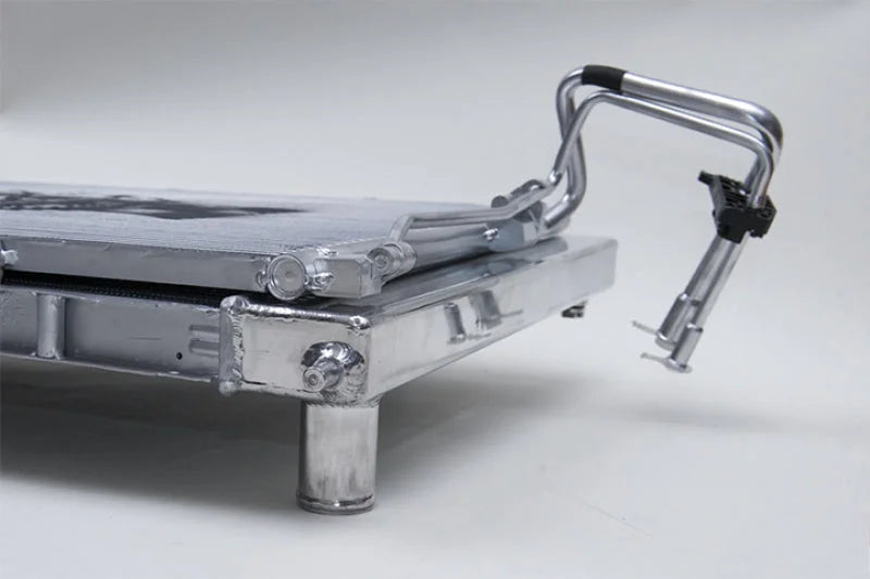 CSF 08-17 Nissan 370Z M/T Radiator - Side View