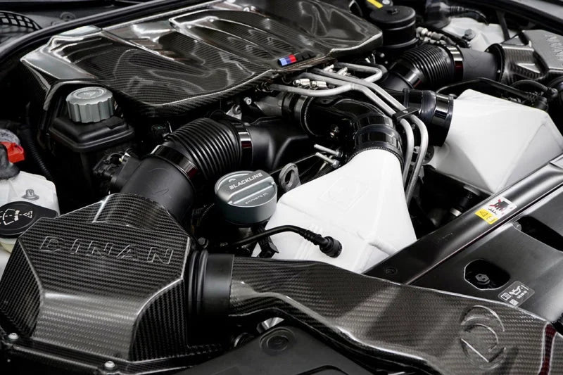 CSF 12-16 BMW M5 (F10) / 12-18 BMW M6 (F06/F12/F13) Twin Charge-Air-Cooler Set - Raw Finish - Installation View